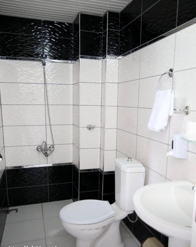 Deniz Hotel Финике Екстериор снимка